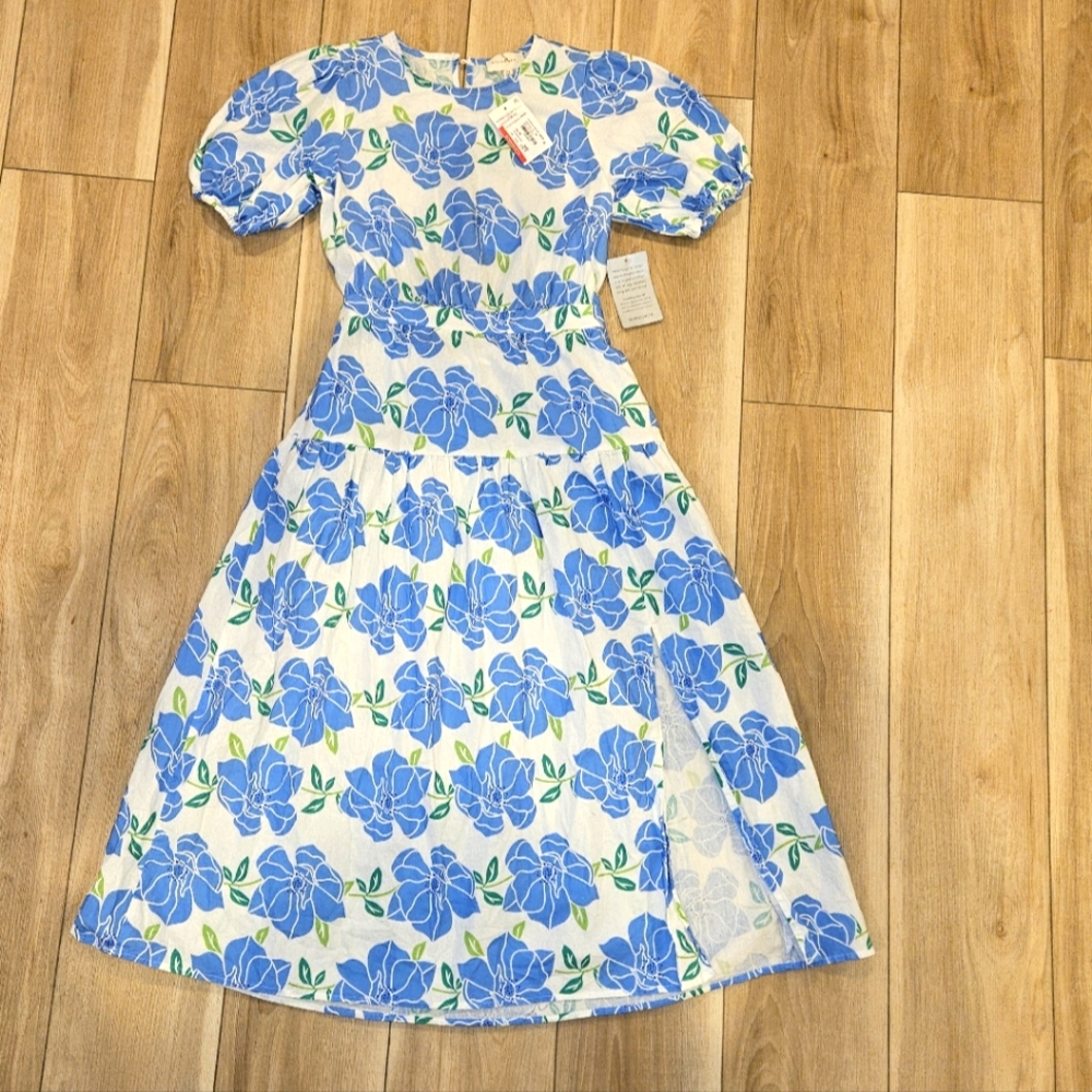 Blue Floral! Super Cute Springtime Dress! Melloday Brand. With Tags.